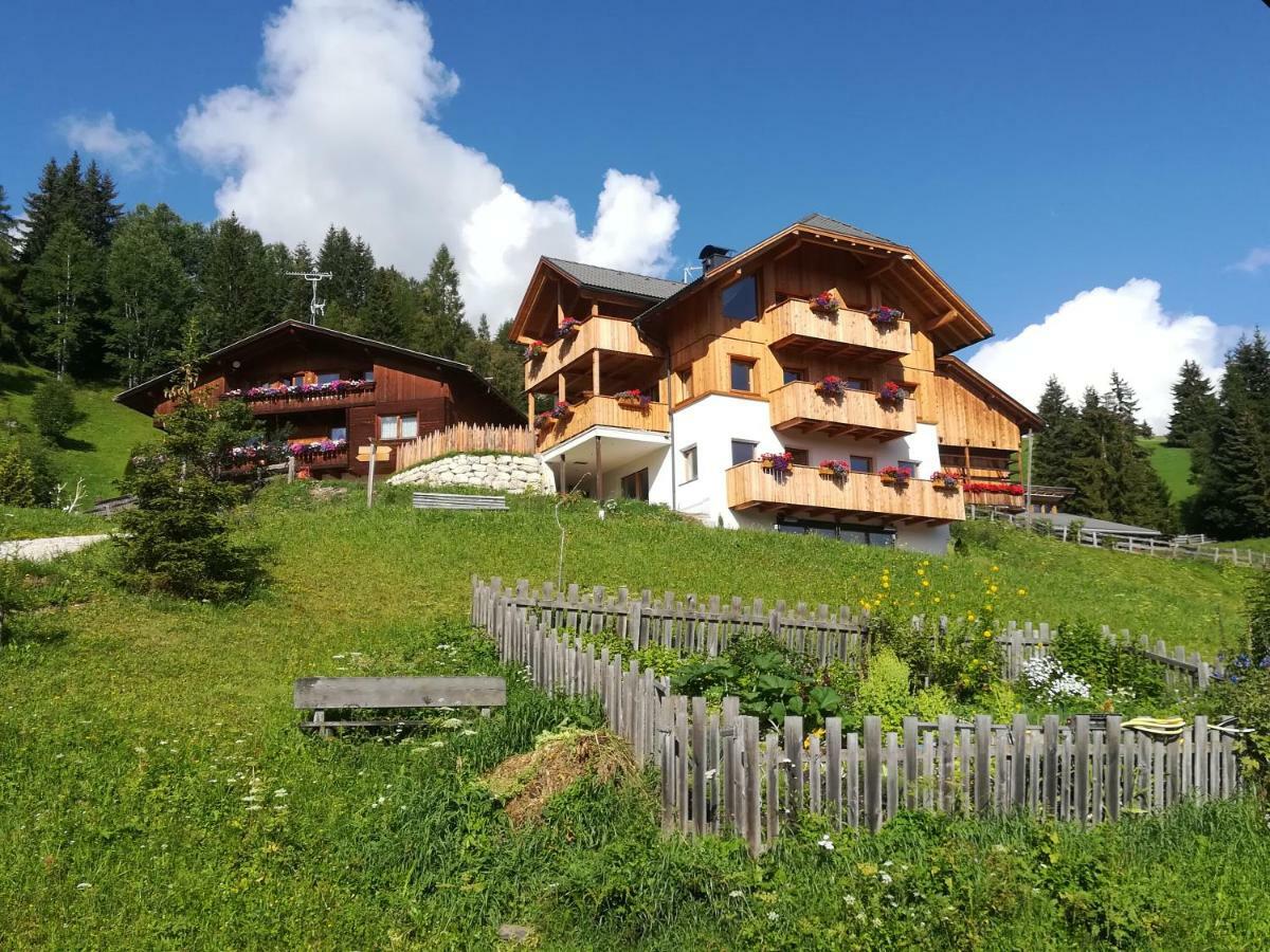 Agriturismo Luech Picedac ลาวาลเล ภายนอก รูปภาพ